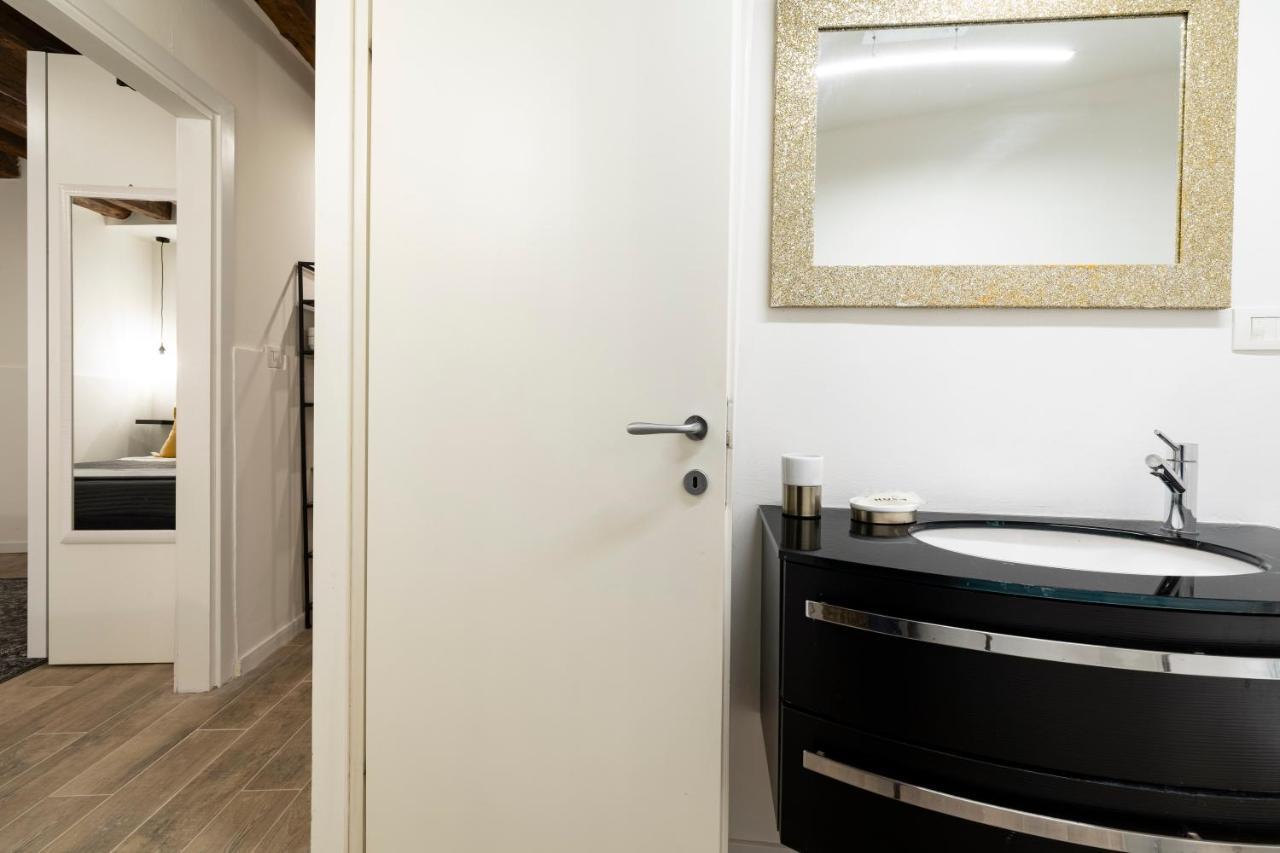 דירות ונציה San Marco Pied-A-Terre - Accademia By Wonderful Italy מראה חיצוני תמונה